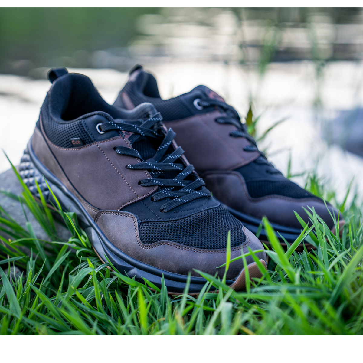 Zapatillas Due Shoes Dolomiti II marrones y negras de estilo urbano con malla transpirable y suela de gran amortiguación